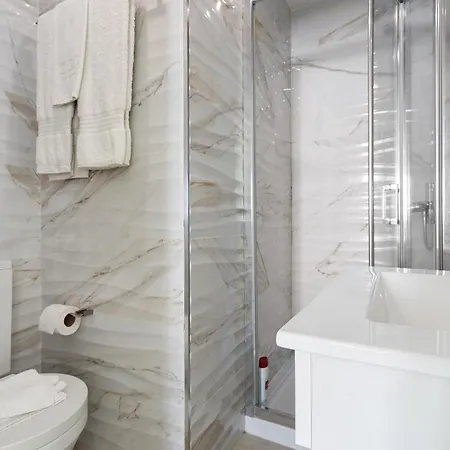 Natalina T2 Apartment *